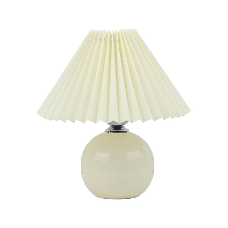 Lámpara de mesa de forma de cono de estilo de tela de estilo moderno luz de mesa de luz