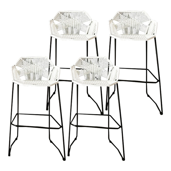 Moderne Armlehre Rückenlehne Theke Stuhl Iron Balcony Barhocker mit Rattansitz und Pedal