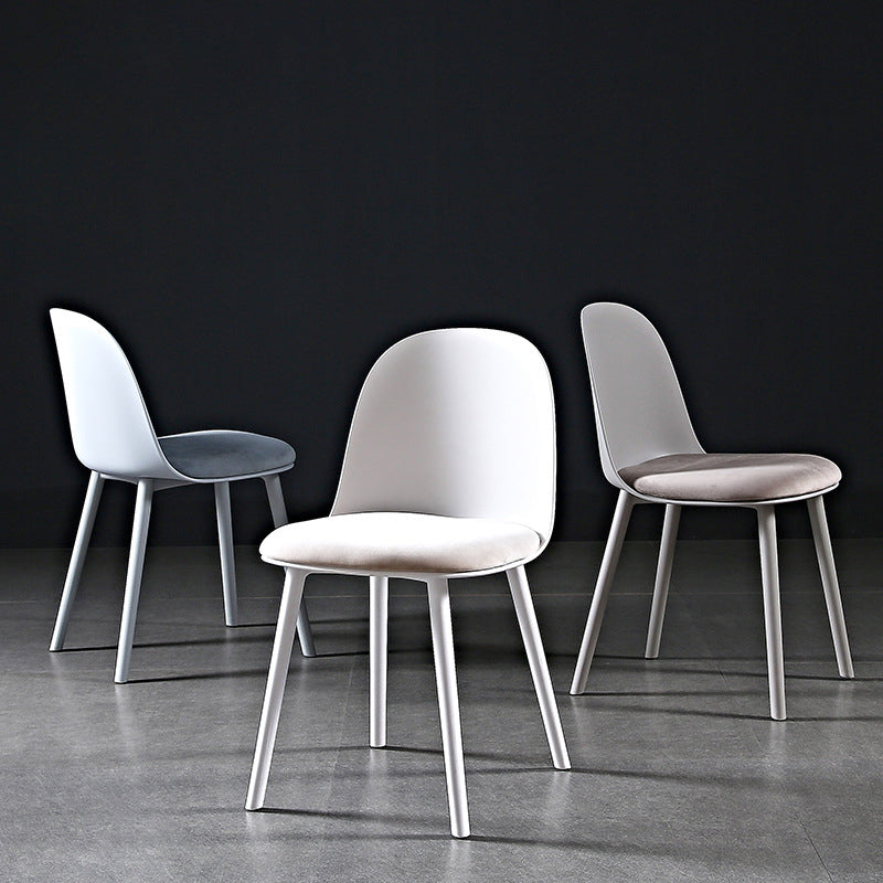 Silla sin brazos de comedor de plástico escandinavo, silla con respaldo sólido para el hogar