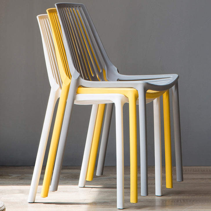 Silla apilable de estilo moderno, sillas sin brazos con patas de plástico para cocina