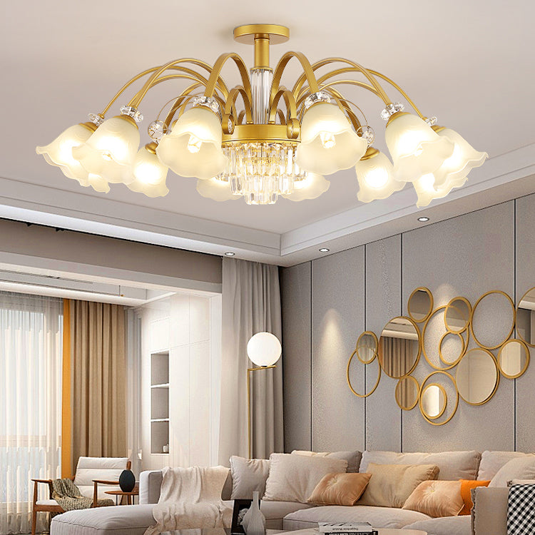 Éclairage de plafond multi-tampon traditionnel à lampe métallique avec une teinte en verre de fleur