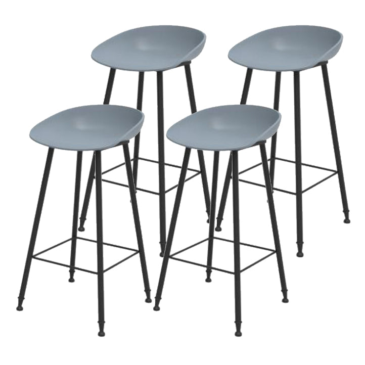 Cubo de barras de estilo industrial PP Sheet Tabures para barra de cocina para bares de cocina