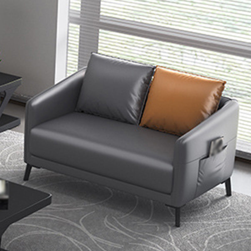 Zeitgenössischer Standardtuxedo Arm Loveat Leder Loveseat mit Kissen