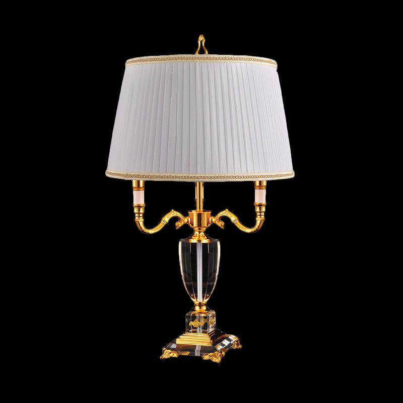 Weißer Drum Shade Schreibtisch hell modern