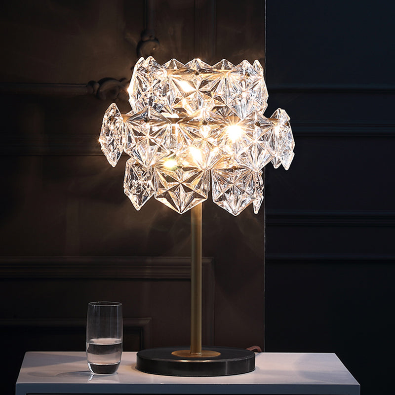 Zeitgenössische hexagonale Aufgabenbeleuchtung Eisblumenkristall 6 Köpfe Lesen Lampe in Gold