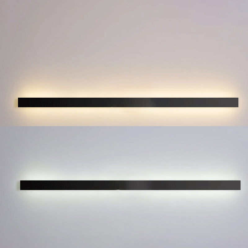 Linear Shape Metal Wall Light Modern Style 1 Light Wall Mounted Light in Black