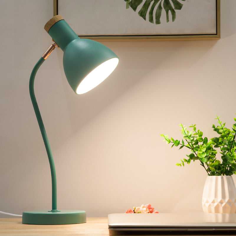 Modern Style Conical Night Table Lamp Metal 1-Light Table Lamp