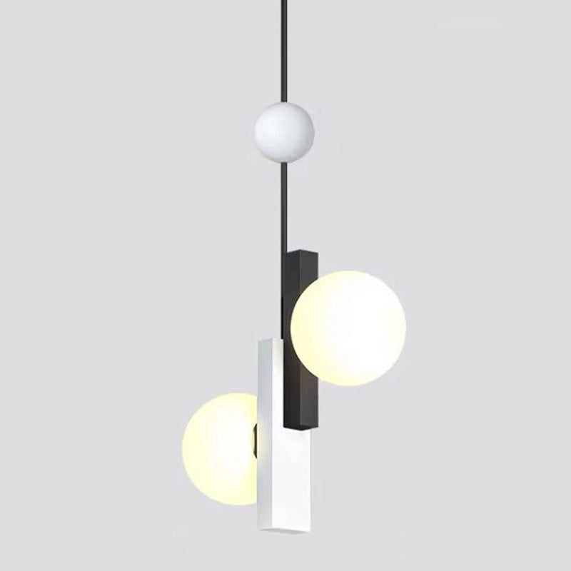 Pendentif en forme de globe coloré