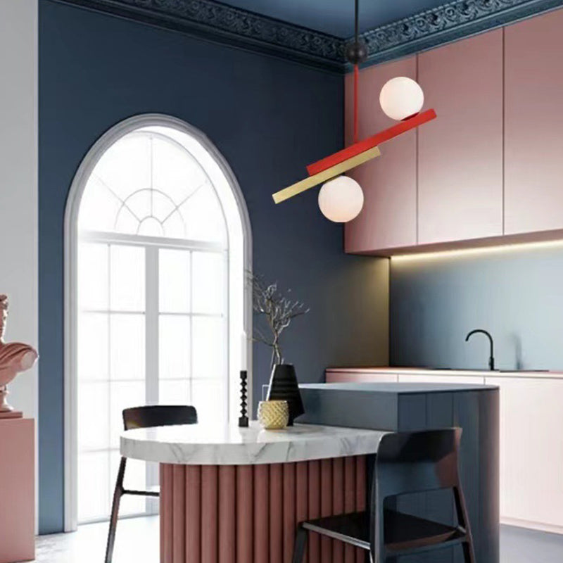 Pendentif en forme de globe coloré