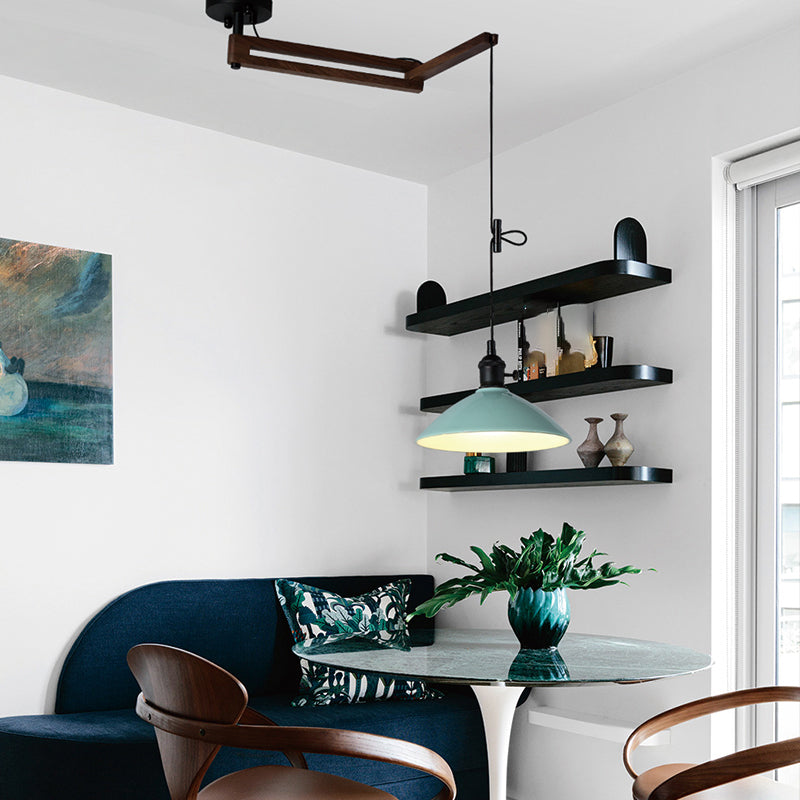 Aménagement d'éclairage pendentif en bois moderne à suspension minimaliste pour le salon