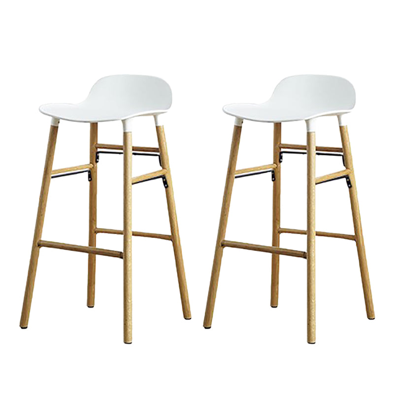 Zeitgenössische, einfache Thekenhocker, 30 Zoll, Holz, 4 Beine, Barhocker für den Innenbereich