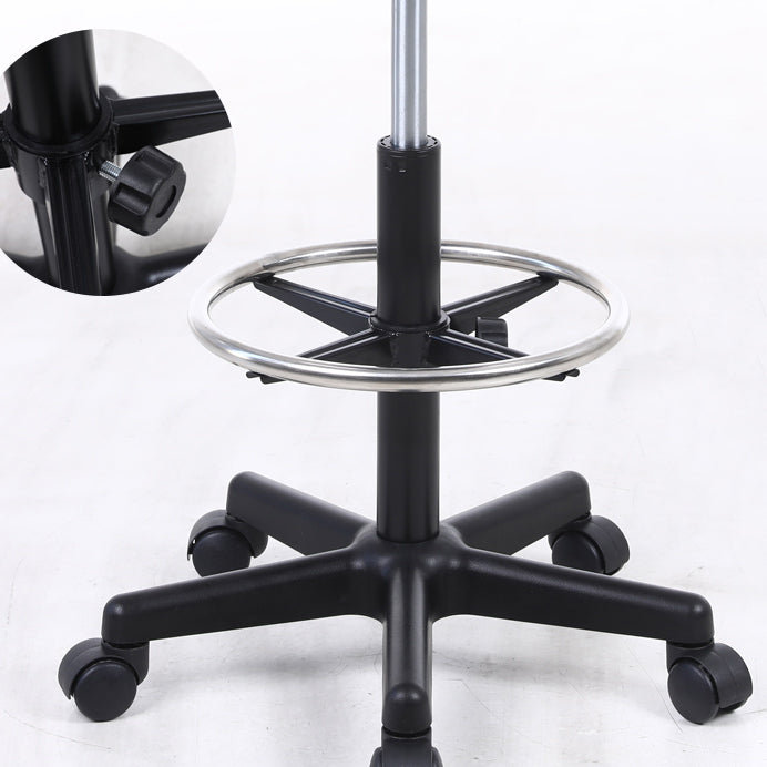 Taburete de bar giratorio de cuero contemporáneo, taburete de bar con respaldo bajo para interiores y patas de hierro