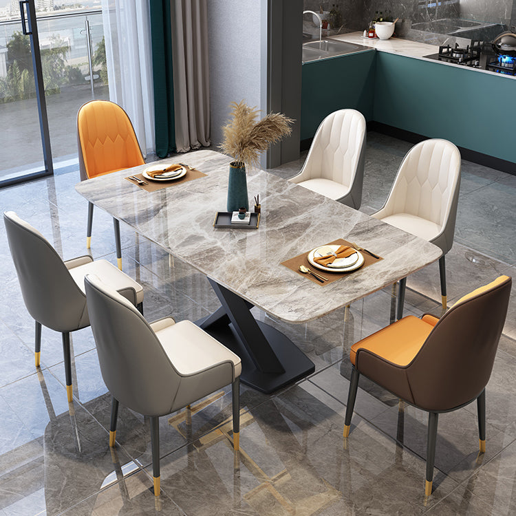 Stone Dining Room Collection Traditioneller, luxuriöser Esstisch mit Sockel