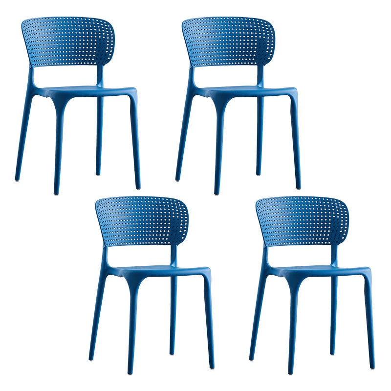 Plástico colorido que cena la silla lateral trasera abierta del estilo nórdico de las sillas sin brazos