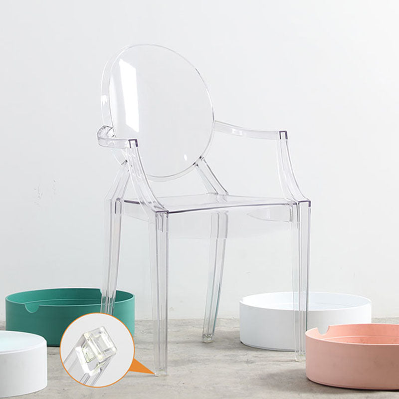 Silla lateral plástica apilable de comedor con parte posterior abierta del brazo de diseño nórdico