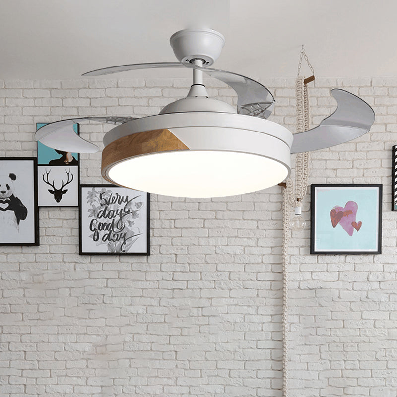 Einfachheit runde Lüfterlampe LED Metal Semi Flush Deckenleuchte in Weiß mit 3 klaren Klingen, 36 "/42" breit