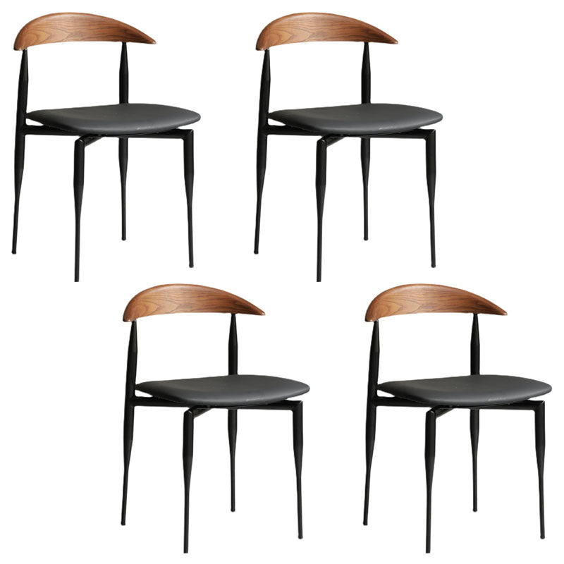 Silla lateral de comedor de cuero de estilo industrial con respaldo abierto