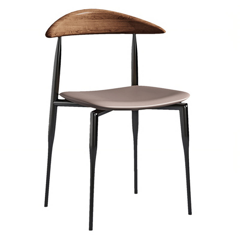 Silla lateral de comedor de cuero de estilo industrial con respaldo abierto