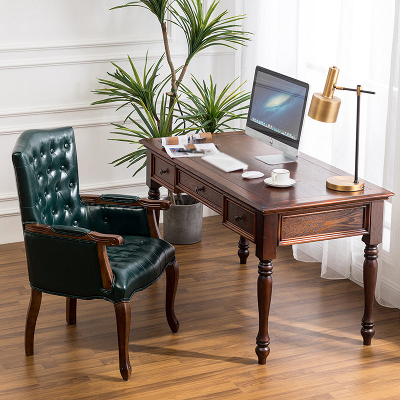 Silla de comedor de piel sintética con acabado mate y respaldo macizo de madera de caucho de granja