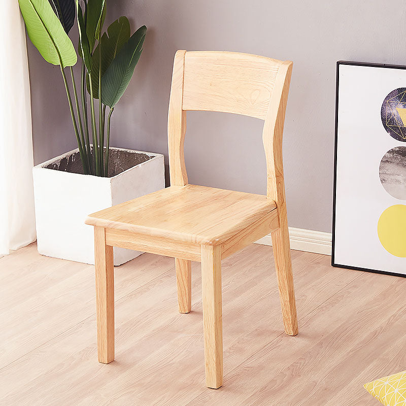 Silla lateral abierta moderna de madera de caucho Silla de comedor de madera con acabado mate
