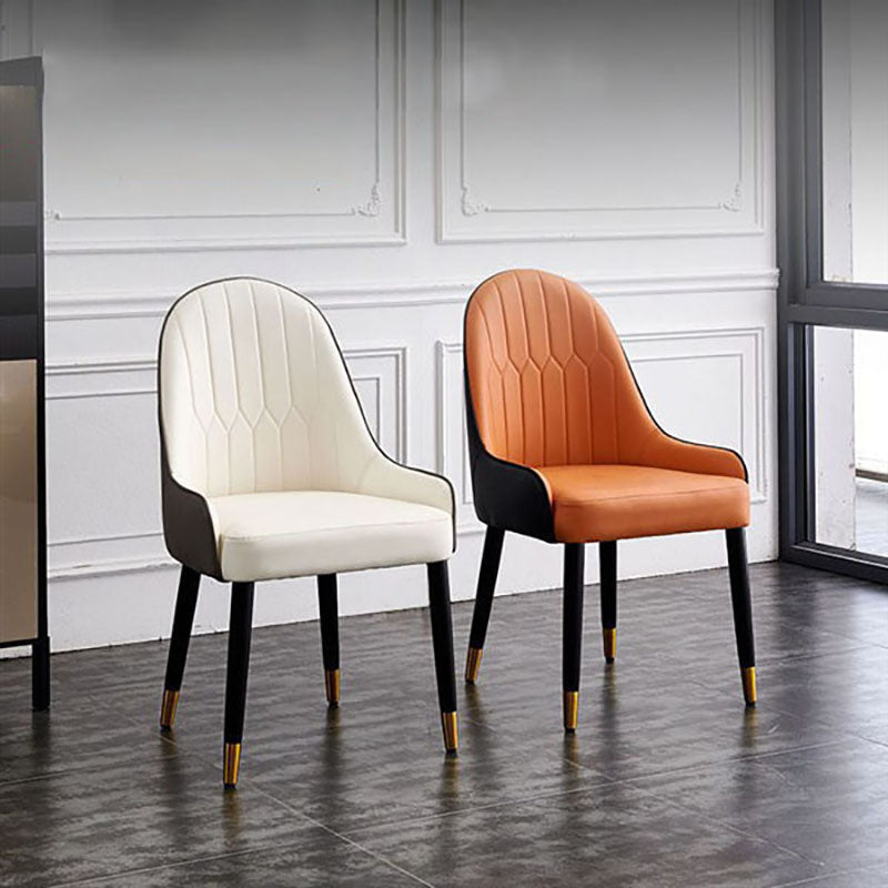 Sillas laterales de comedor con respaldo sólido y brazo de diseño escandinavo Sillas laterales de comedor de cuero