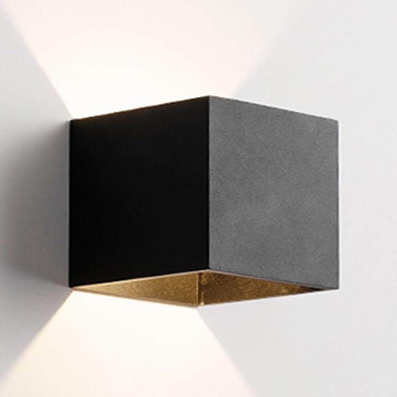 Square Shade Metal Wall Sconce Modern Style 2-Lights Wall Mount Light