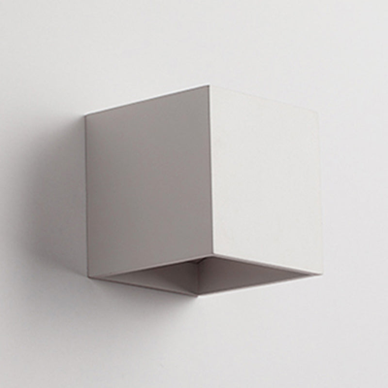 Square Shade Metal Wall Sconce Modern Style 2-Lights Wall Mount Light