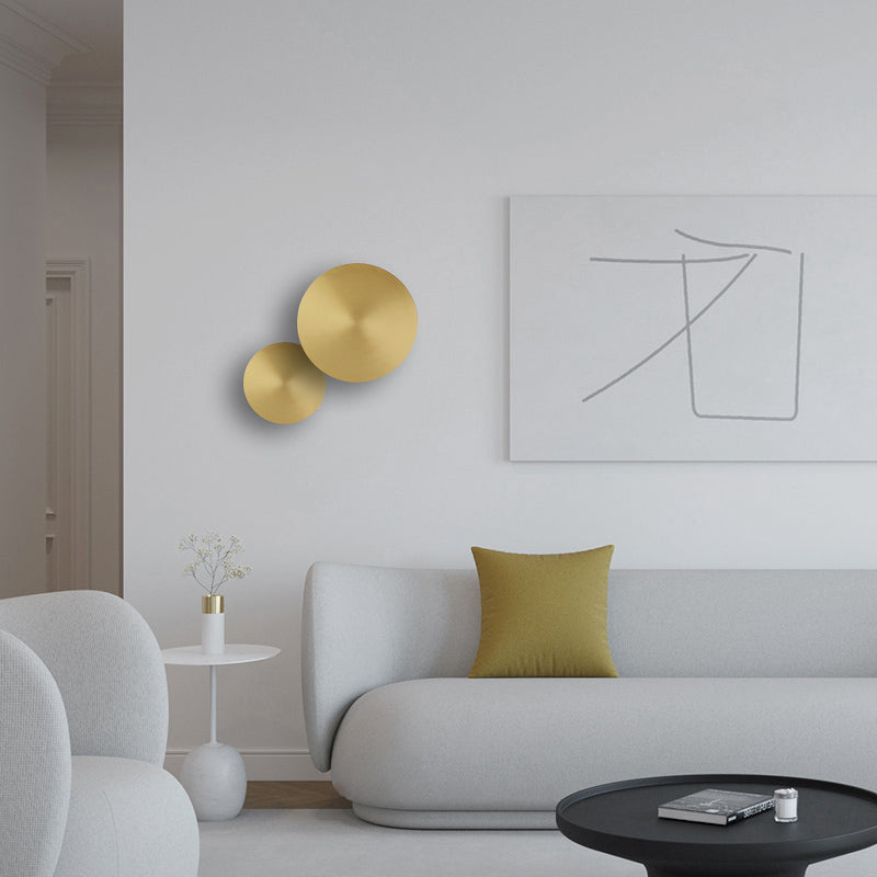 Round Shade Metal Wall Sconce Modern Style 1-Light Wall Mount Light for Living Room