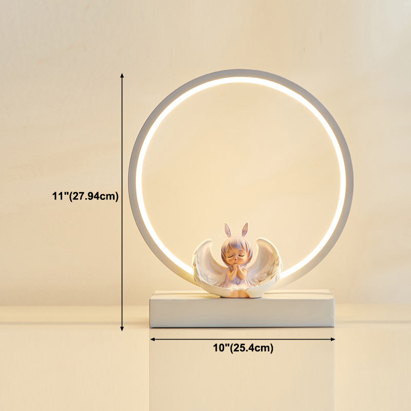 Modern Style Circle Shape Table Light Metal 1 Light Nightstand Lamps for Table