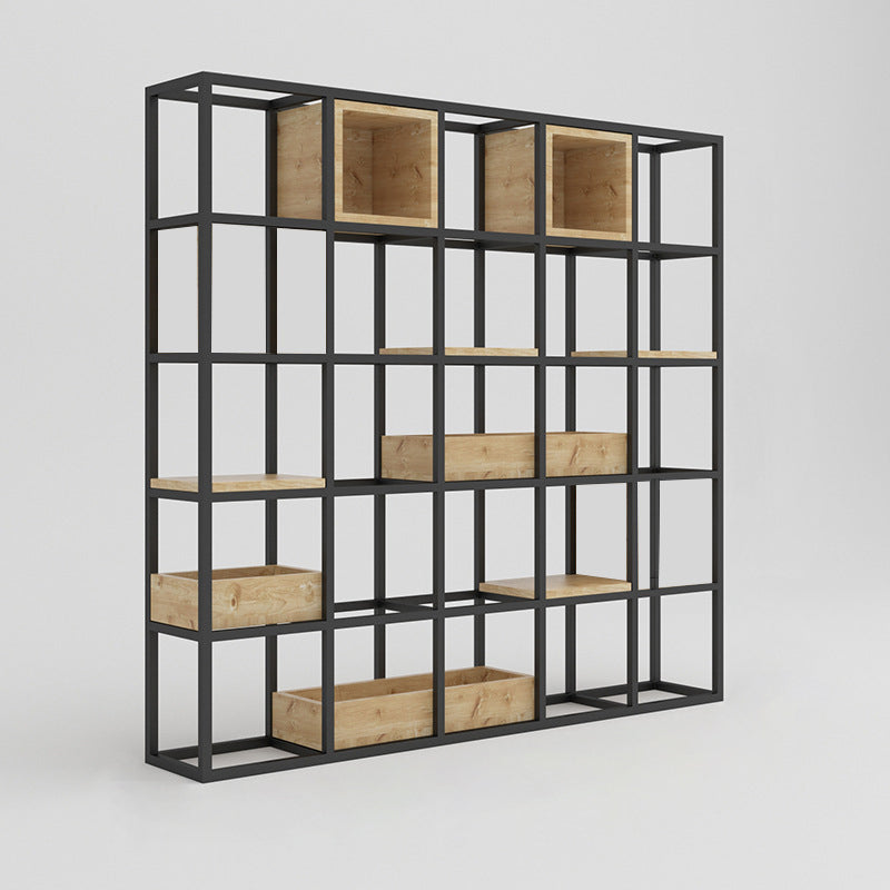 Moderne open etagere boekenplank met zwart ijzeren frame dennenhoutplank