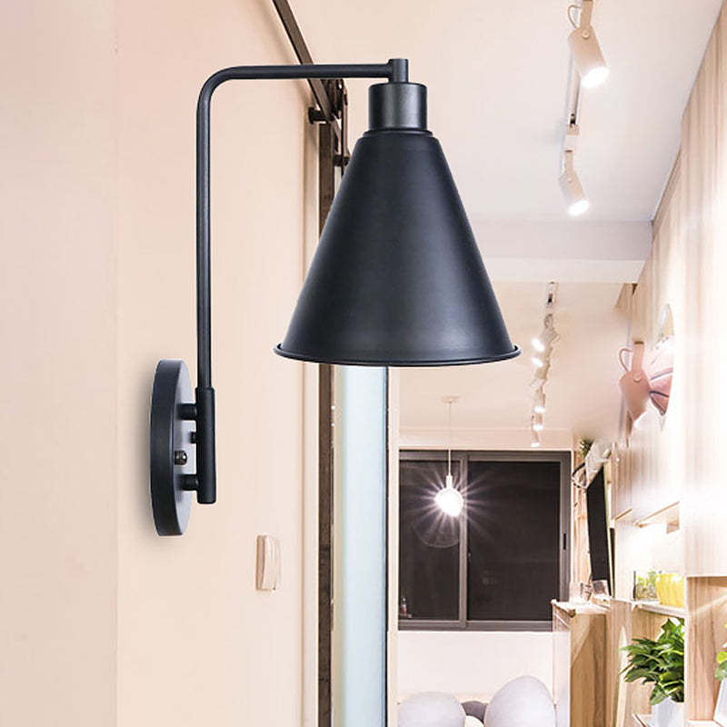 1 Glühbirne konische Wandleuchter Vintage -Stil Schwarz/Rost -Eisenwandmontagelampe mit Winkelarm für Bauernhaus
