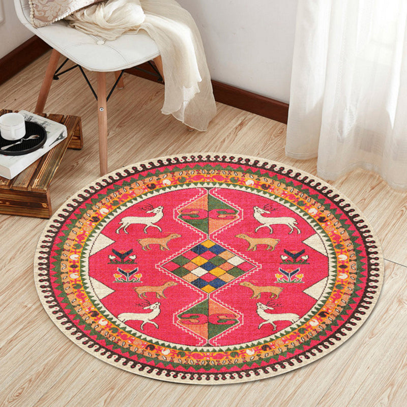 Tapis rose rouge polyester tapis lavable intérieur graphique pour salle de dessin