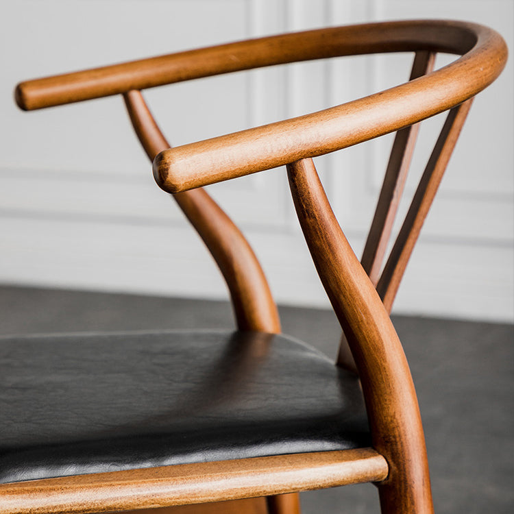 Silla de comedor de madera moderna con acabado mate de Wishbone de haya