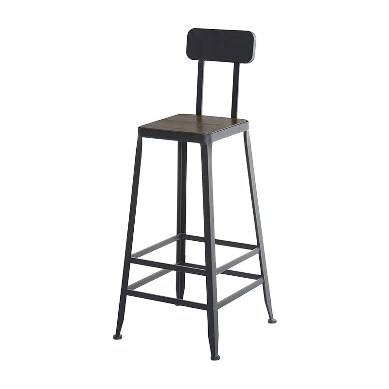 29,53 "Industrie -Bar und Counterhocker Low Back Stool mit 4 schwarzen Beinen