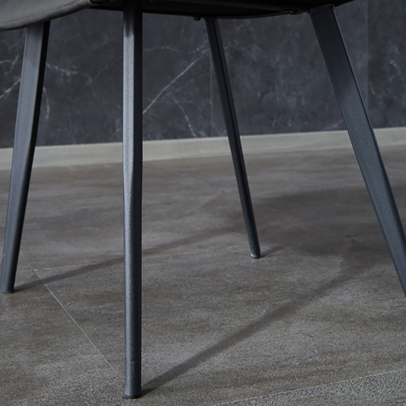 Silla lateral de comedor con respaldo sólido y brazo industrial Silla lateral de piel sintética
