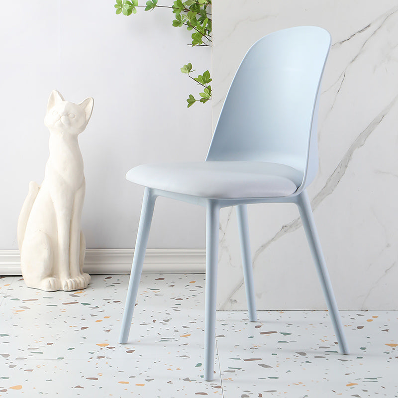 Silla lateral escandinava de plástico sin brazos, silla con respaldo sólido para el hogar