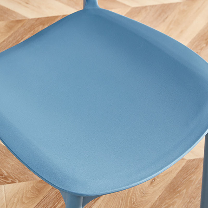 Sedia moderna sedia impilabile sedia a bracciole senza braccio con gambe di plastica per cucina