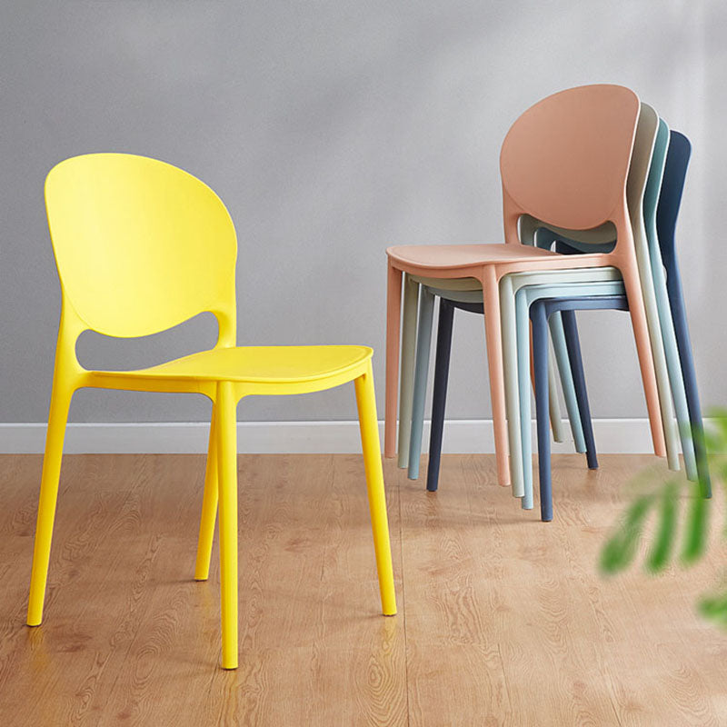 Silla apilable de estilo moderno, silla con respaldo abierto sin brazos y patas de plástico para cocina