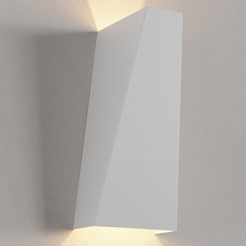 Modern Style Metal Wall Light Geometric Shape LED Wall Washer for Outdoors