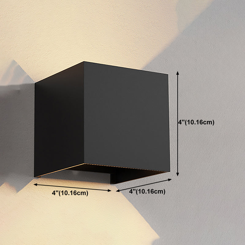 Modern Style Metal Wall Light Geometric Shape LED Wall Washer for Outdoors