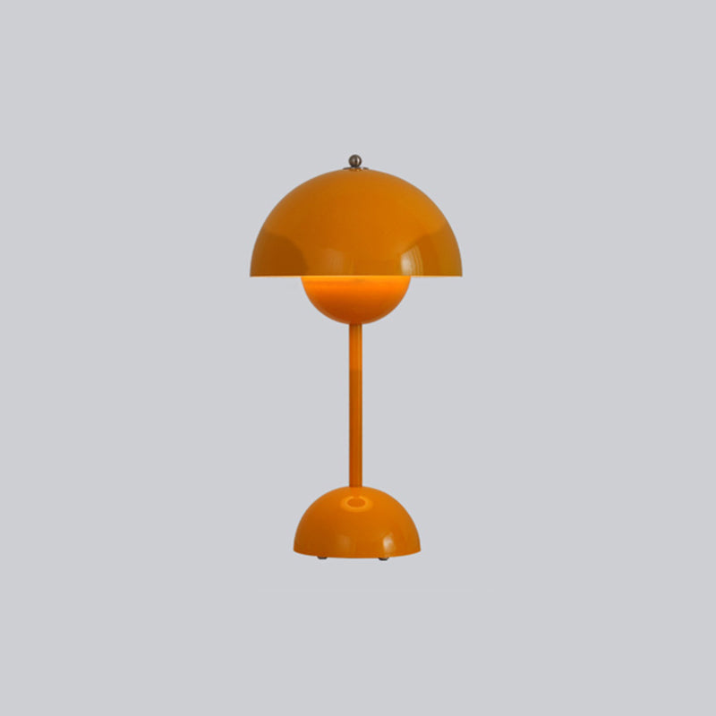 Nordic Style Metal Table Lamp Colorful Bud Shape Desk Lamp for Bedroom