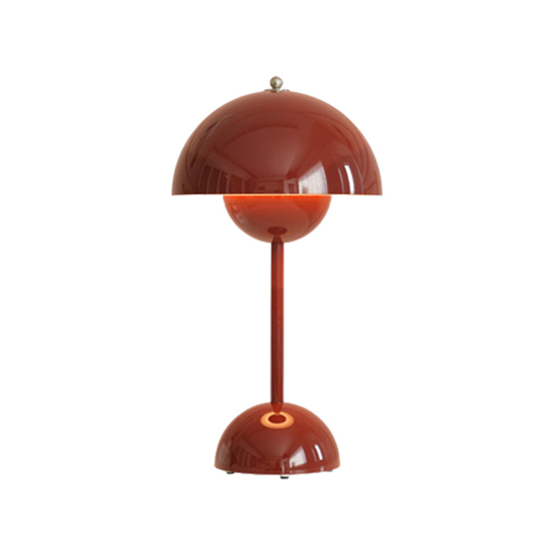 Nordic Style Metal Table Lamp Colorful Bud Shape Desk Lamp for Bedroom
