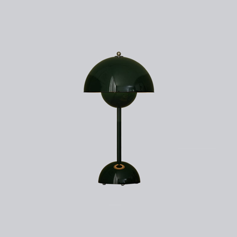 Nordic Style Metal Table Lamp Colorful Bud Shape Desk Lamp for Bedroom