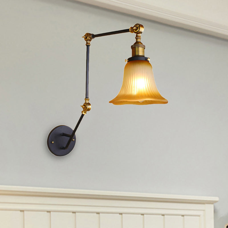 Vidry Amber Black Wall Splighting Bell Sombra de luz industrial de 1 luz con brazo ajustable