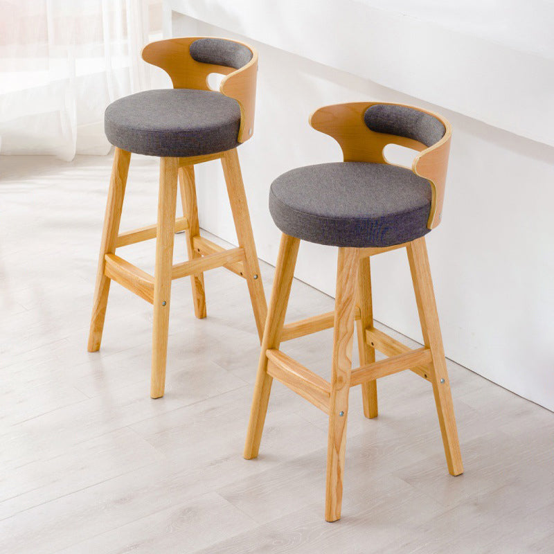Scandinavische lage rug gestoffeerde voetsteun barkruk Home rubberwood kruk