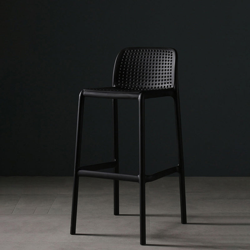 29,9 Zoll Plastik für zeitgenössische armlose Hocker Low Back Bar Hocker für das Restaurant