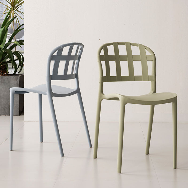 Sillas traseras abiertas sin brazos del estilo escandinavo que apilan la silla lateral plástica