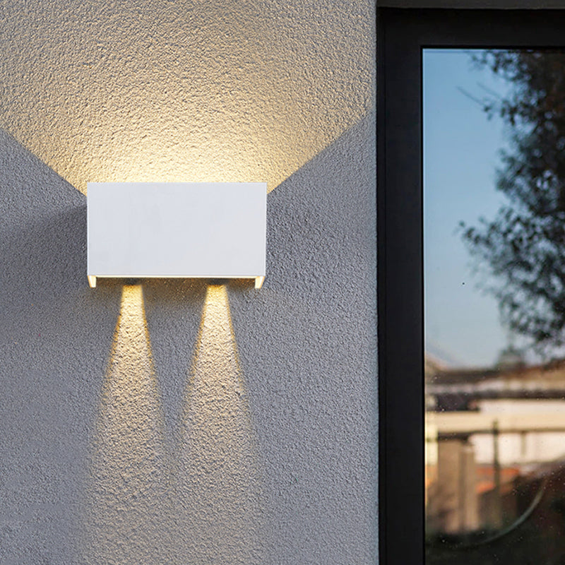 2 luces Ideas de iluminación de pared de metal de estilo de pared geométrico.