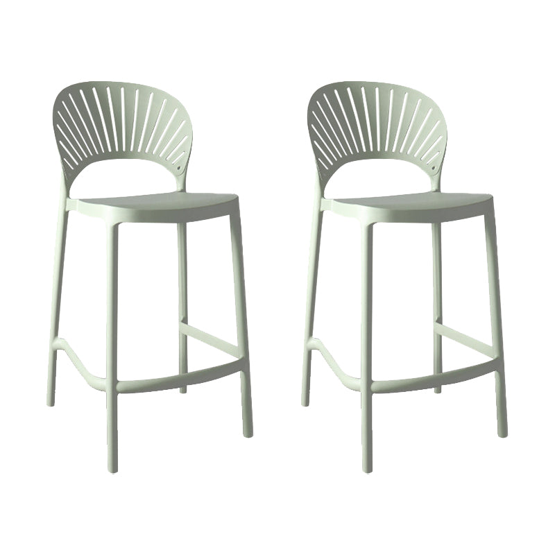 Taburetes de bar apilables de plástico de estilo nórdico para uso doméstico, taburetes con respaldo bajo sin brazos