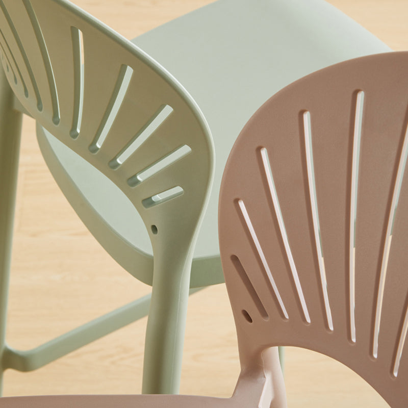 Taburetes de bar apilables de plástico de estilo nórdico para uso doméstico, taburetes con respaldo bajo sin brazos